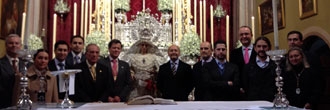 La Hermandad de los Dolores del Cerro del Águila visita a la Virgen