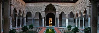 Cóctel institucional de la Coronación en el Real Alcázar de Sevilla